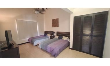 Venta de casa en Villas de Decameron, Farallón, Coclé
