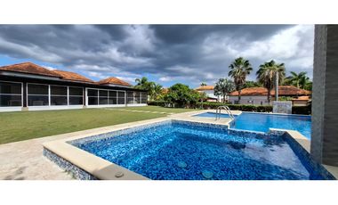 Venta de casa en Villas de Decameron, Farallón, Coclé