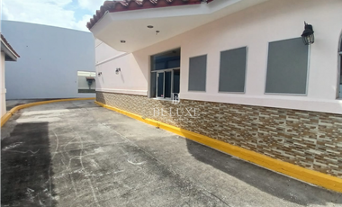 ALQUILO LOCAL COMERCIAL EN PLAZA 507 BRISAS DEL GOLF (9)