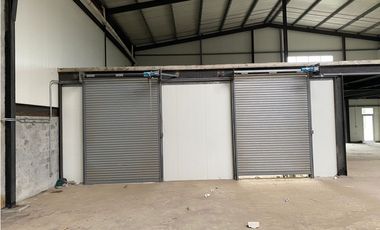 ALQUILER Y VENTA DE GALERAS EN MILLA 8 DESDE 1250m2, 2560 JP