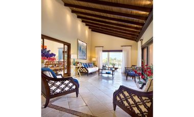 Residencia de Lujo en Buenaventura