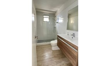 VENDO APARTAMENTO EN SAN FRANCISCO, 96M2, 2 RECAMARAS, AREA SOCIAL.