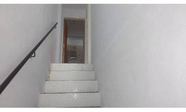 ALQUILO DUPLEX DE DOS DORMITORIOS EN SAN VICENTE