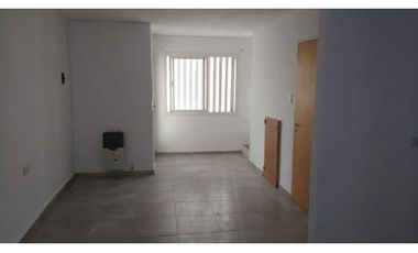 ALQUILO DUPLEX DE DOS DORMITORIOS EN SAN VICENTE