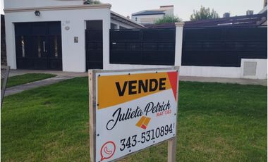 Se vende Casa en Viale calle San Martín