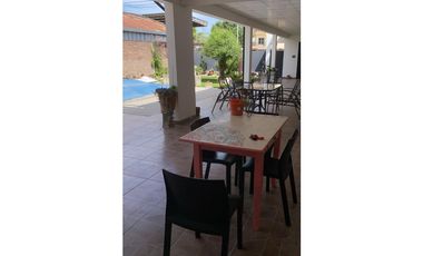 Se vende Casa en Viale calle San Martín