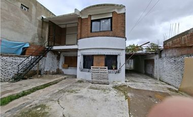 CASA Y DEPTO CALLE TERRADA