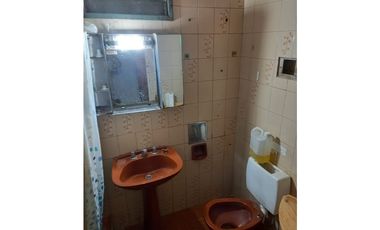 CASA Y DEPTO CALLE TERRADA