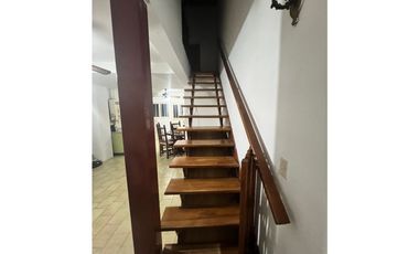 DUPLEX DE 3 AMBIENTES EN ALQUILER ANUAL BA. SANTA RITA