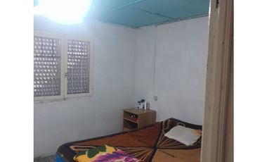 Se vende Casa en Viale calle Alberdi