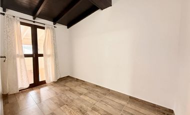 LATORRE PROP. ALQUILA PH 3 AMB CON PATIO