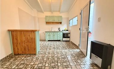 LATORRE PROP. ALQUILA PH 3 AMB CON PATIO