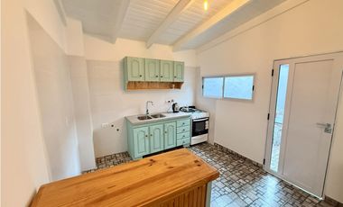LATORRE PROP. ALQUILA PH 3 AMB CON PATIO