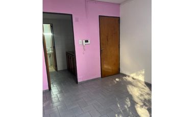 Departamento 2 Ambientes en Alquiler-Ideal Uso Profesional o Vivienda