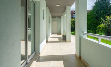 VENTA DEPARTAMENTO 3 AMBIENTES EN CARILO - COMPLEJO AVUTARDA