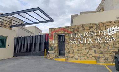 Residencia con Recámara en Planta Baja