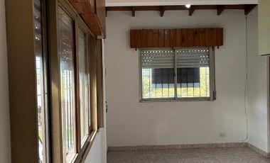 Departamento en alquiler en Merlo Norte