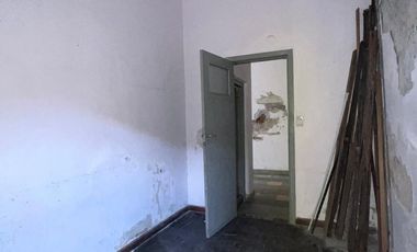 VENTA PH 2 AMBIENTES A RECICLAR VILLA ADELINA