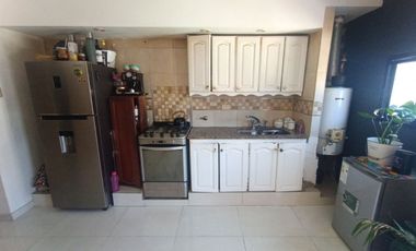 Interno 2 Plantas, patio y Pile. No PH