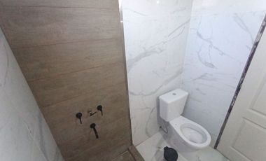 Interno 2 Plantas, patio y Pile. No PH