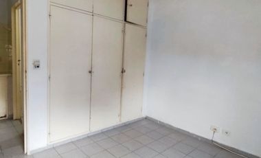 Excelente departamento de 1 dormitorio con cochera en Galería Entre Ríos