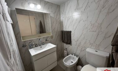 Dúplex en venta c/ cochera en Ramos Mejía