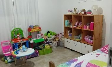 Casa en alquiler c/ cochera en Rafaela