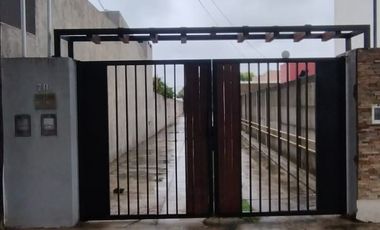 Casa en alquiler c/ cochera en Rafaela