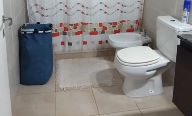 Casa en alquiler c/ cochera en Rafaela