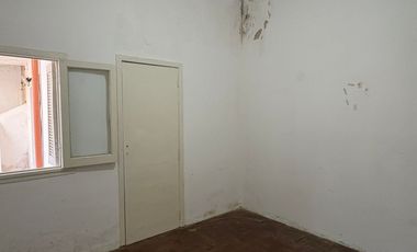 Departamento Tipo Casa en alquiler en Lanus Este