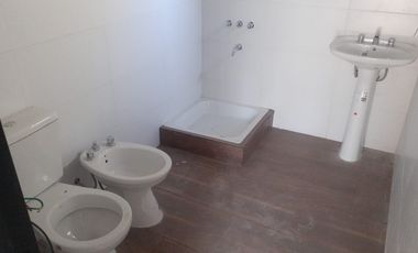 Departamento en alquiler en La Tablada