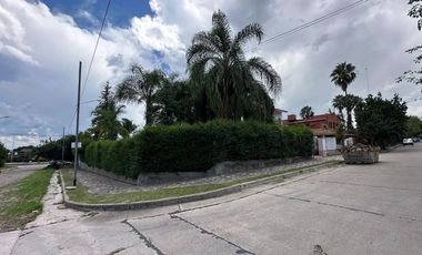 VENTA CASA 6 AMBIENTE ESQUINA 1195m2 BAJO LA VIÑA