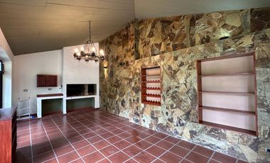 VENTA CASA 6 AMBIENTE ESQUINA 1195m2 BAJO LA VIÑA