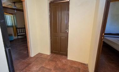 Viví la paz del río: quinta única con 2 viviendas