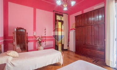 PLANTA ALTA DE JERARQUIA EN BARRIO CENTRO SUR