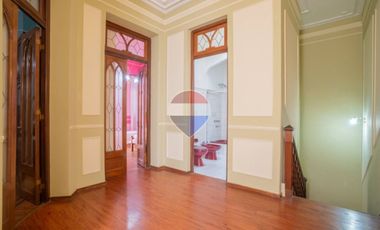 PLANTA ALTA DE JERARQUIA EN BARRIO CENTRO SUR