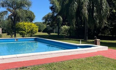 VENTA DE ESPECTACULAR QUINTA EN ARROYO LEYES