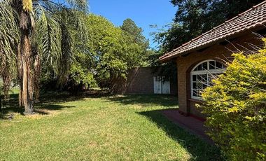 VENTA DE ESPECTACULAR QUINTA EN ARROYO LEYES