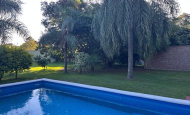 VENTA DE ESPECTACULAR QUINTA EN ARROYO LEYES