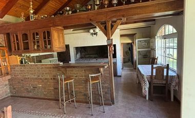 VENTA DE ESPECTACULAR QUINTA EN ARROYO LEYES