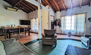 CASA 4 AMBIENTES LAFERRERE VENTA
