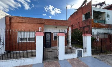VENTA CASA 3 AMB EN LAFERRERE