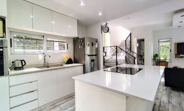 CASA 3 AMBIENTES MORENO JARDÍN, GALERIA Y PARRILLA