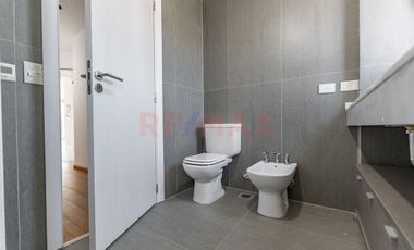 Venta A Estrenar Piso 3 amb. Categoría R. Mejía