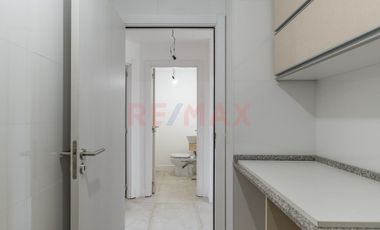 Venta A Estrenar Piso 3 amb. Categoría R. Mejía