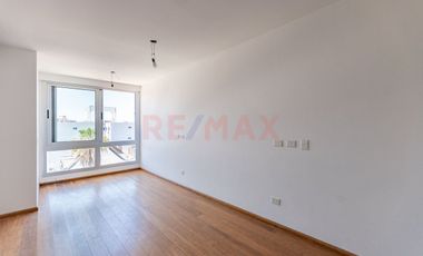 Venta A Estrenar Piso 3 amb. Categoría R. Mejía