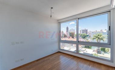 Venta A Estrenar Piso 3 amb. Categoría R. Mejía