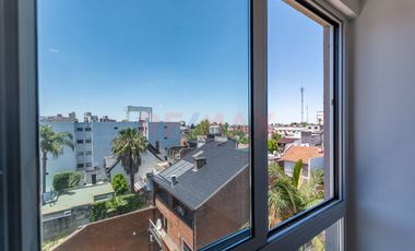 Venta A Estrenar Piso 3 amb. Categoría R. Mejía