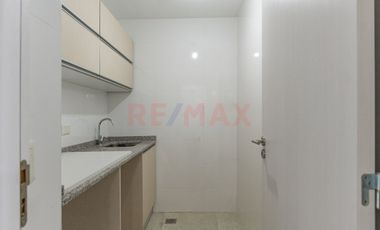 Venta A Estrenar Piso 3 amb. Categoría R. Mejía