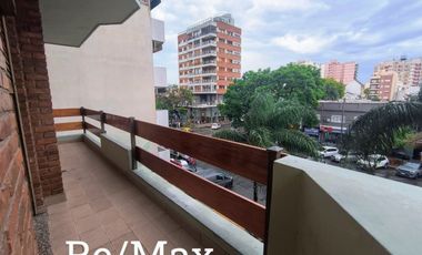 DEPARTAMENTO 6 AMBIENTES RAMOS MEJIA 243M2 COCHERA